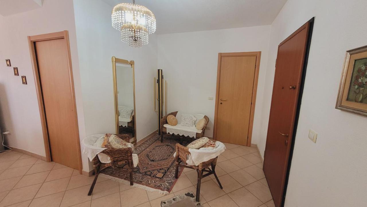 Residenza La Pineta Orosei Villa Exterior foto